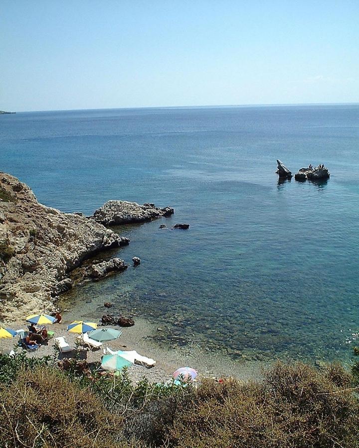 Aegean Village Beachfront Resort Amoopi Eksteriør billede